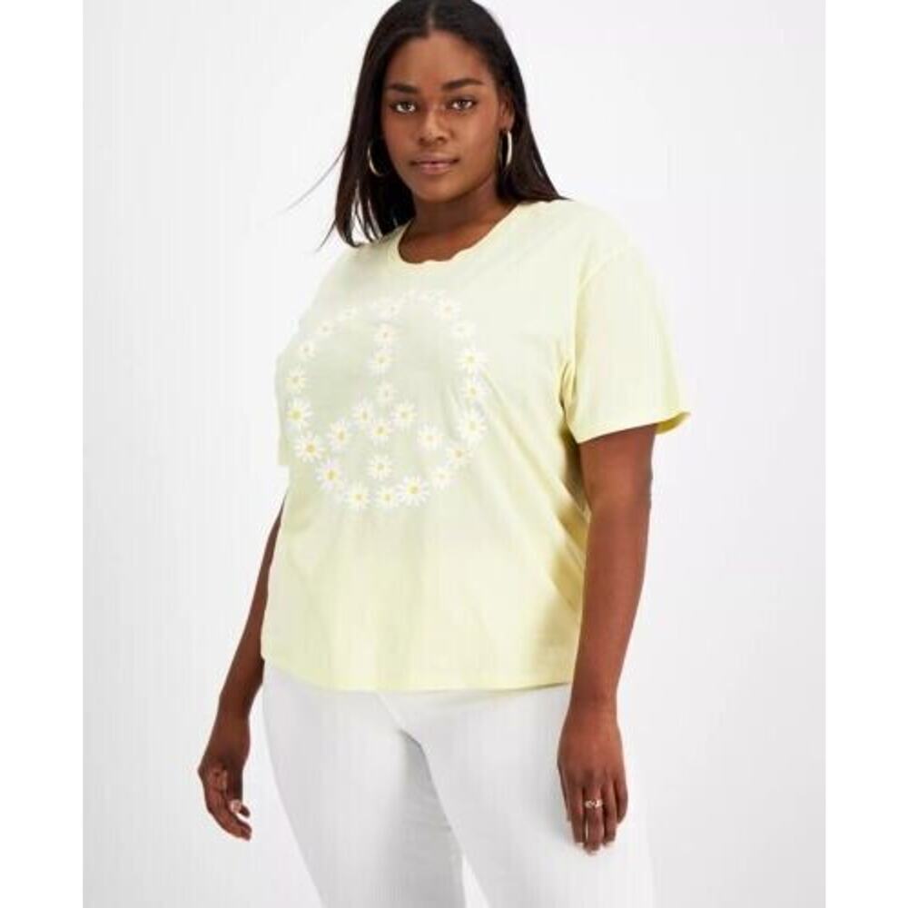 New Rebellious One Juniors Size XS T-Shirt Yellow Daisy Peace Print Top NWT